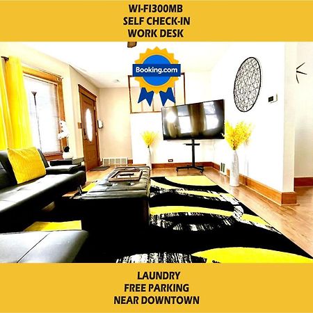 The Amber Retreat - Brooklyn Centre Comfort - Charming Space For Families, Couples & Business Travelers Near Downtown - With 300Mb Wifi, Parking & Self Check-In 克里夫兰 外观 照片